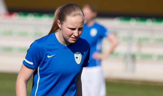 Anisa Rola: "!" (Foto: Jure Banfi)