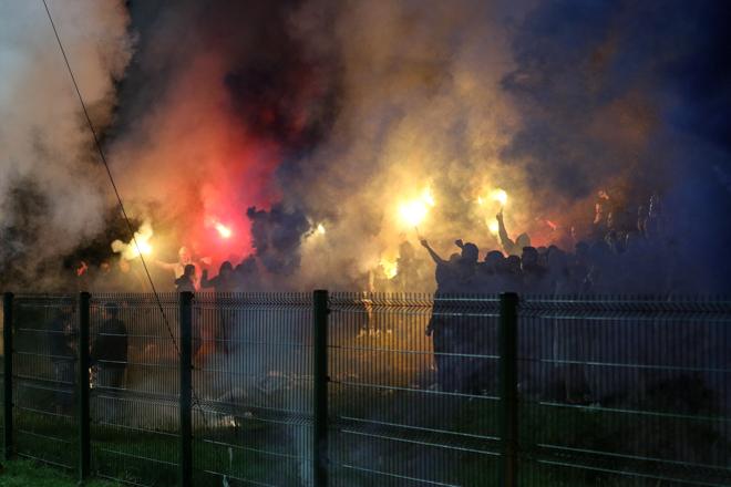 Izenačenje Maribora so močno proslavile tudi Viole. (Foto: Jure Banfi)