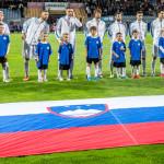 Slovenija pred dodatnimi kvalifikacijami izgubila osemnajst mest