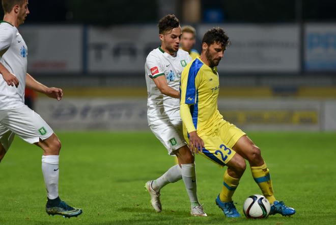 Ob Šporarju se v moštvo vrača tudi francoski vezist Mimoun. (Foto: Lado Vavpetič)