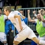 FOTO: Slovenija s fanatično borbo ugnala evropske prvake