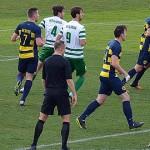 FOTO/VIDEO: Ilirija skočila na vrh lestvice, v Ivančni Gorici besni na sodnike