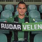 Knapi presenetili z izbiro novega napadalca