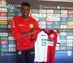 Stanley Amuzie okrepil rdeče-bele