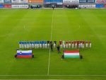 Romuni z igralcem več do zmage nad Madžari