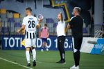 Napeti derbi v Ljudskem vrtu – Šimundža s poglobljenimi rotacijami do zmage