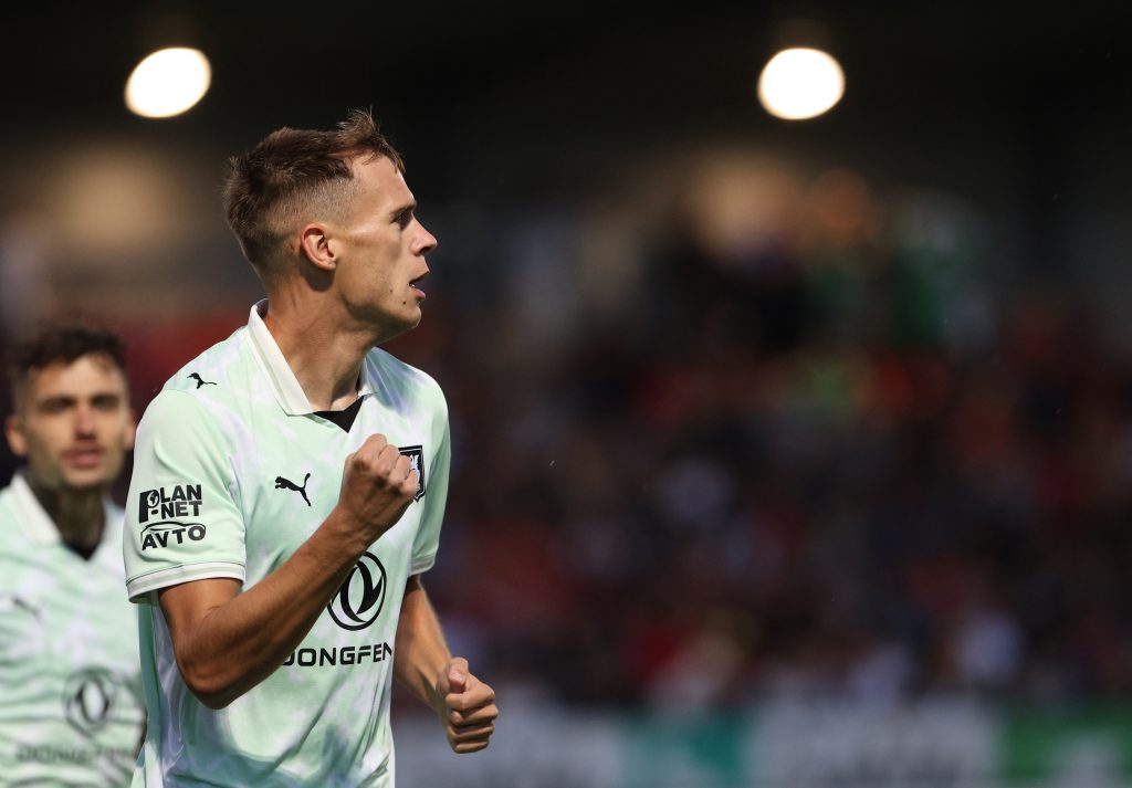 Durdov na izhodnih vratih Stožic? Elita iz regije v nizkem štartu