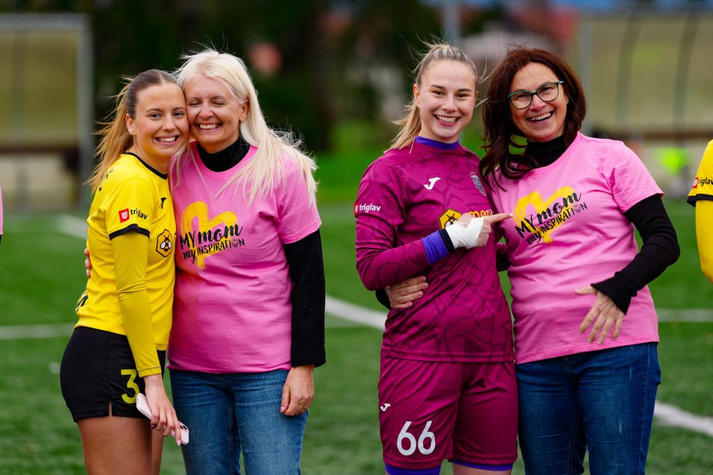 VIDEO: Radomljanke s spremstvom, kot ga še niso imele