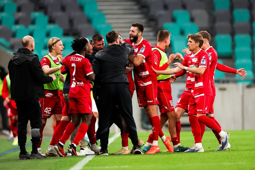 Aluminij slavil v Stožicah in tretjič dvignil vstopnico za finale