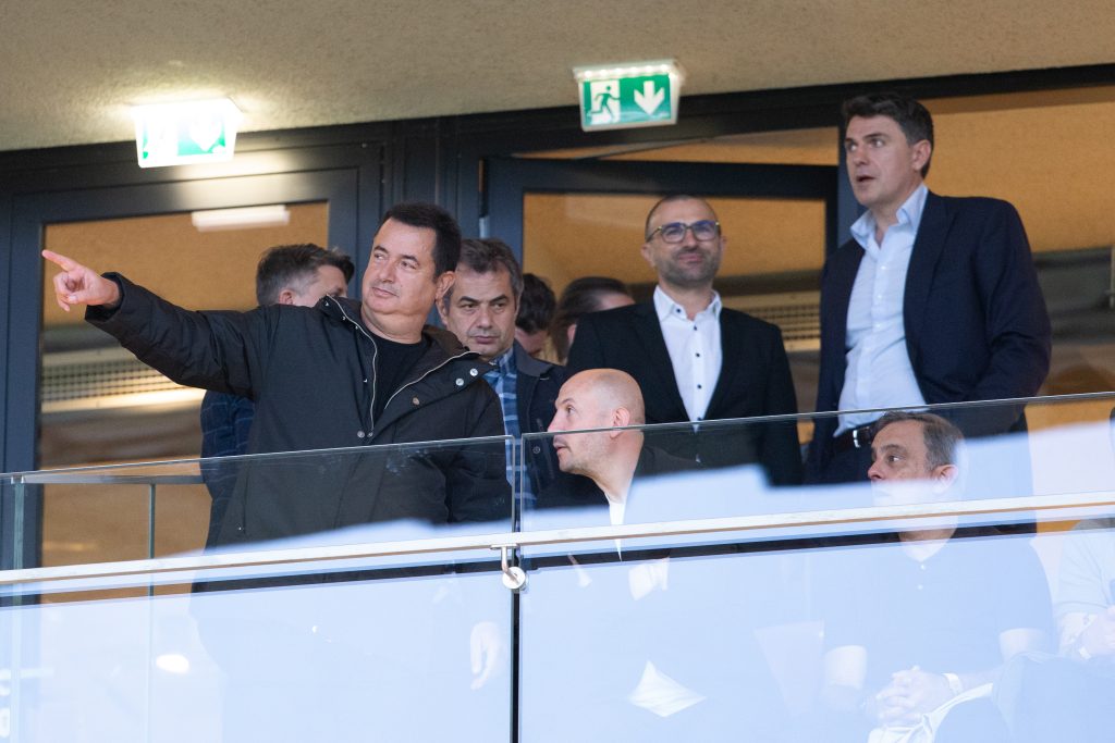 Acun Ilicali odprl denarnico na stežaj: 175 milijonov evrov za Hull, ki je šokiral Manchester United