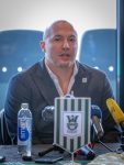 priznal, da prenova še ni končana, in poslal poziv navijačem priznal, da prenova še ni končana, in poslal poziv navijačem