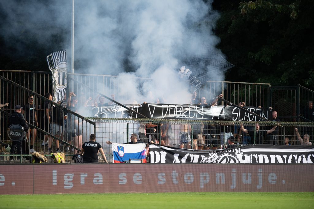 Mura doživela nov udarec, Black Gringosi nogometašev niso niti pozdravili