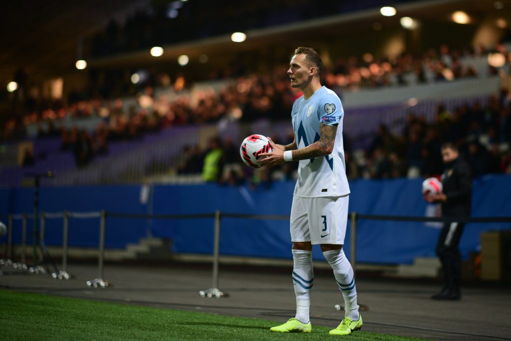 1. Slovenski reprezentant odigral vseh 90 minut, a Omonia proti Benfici ni imela možnosti
