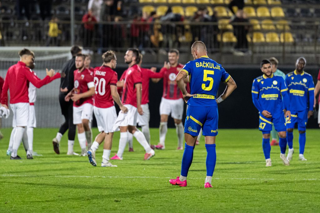 Tabor znova ponižal Koper! Kanarčki še drugo leto zapored izpadli proti istemu tekmecu